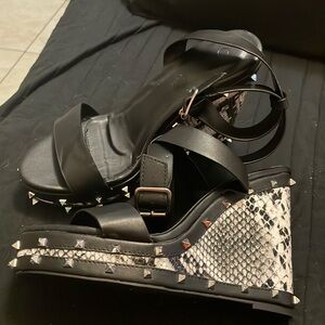 Wild diva lounge wedge heels